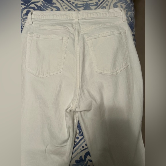 A&F curve love ultra high rise ankle straight jeans ripped white size 31 - Picture 9 of 10